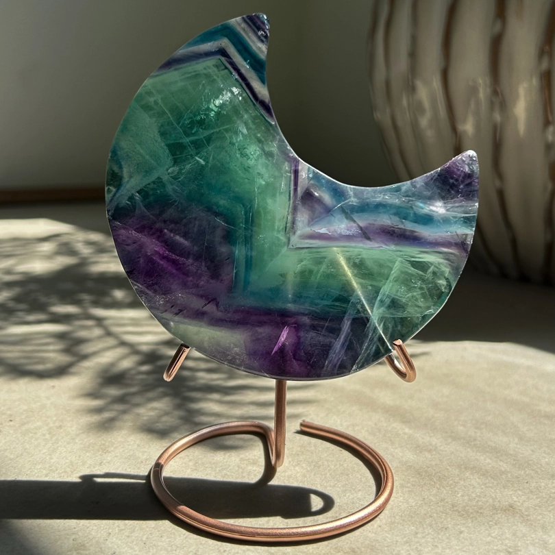 Luna in Fluorite Arcobaleno